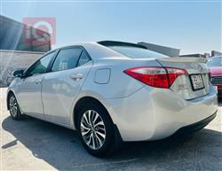 تۆیۆتا کۆرۆلا